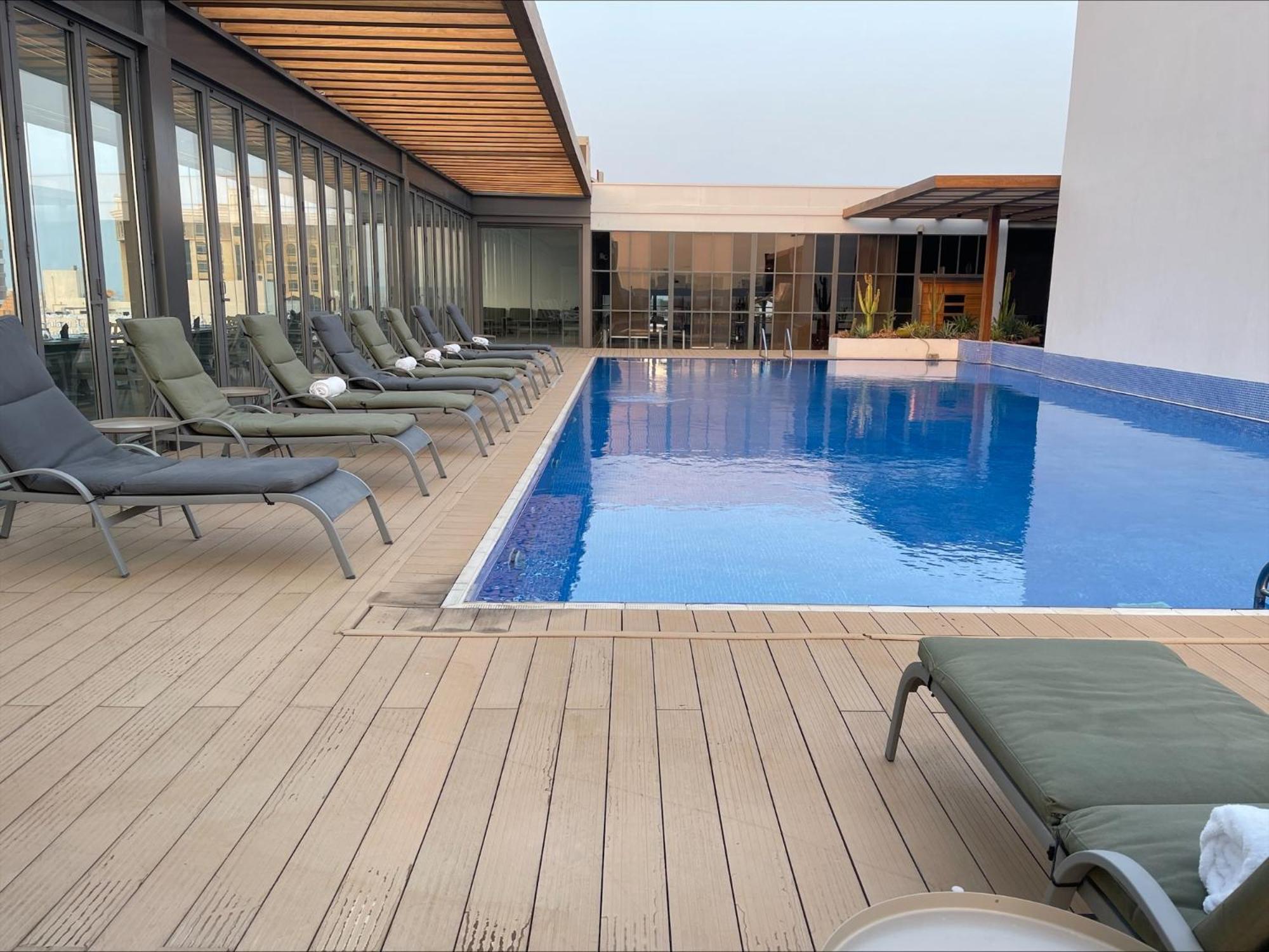 K108 Hotel Doha Buitenkant foto