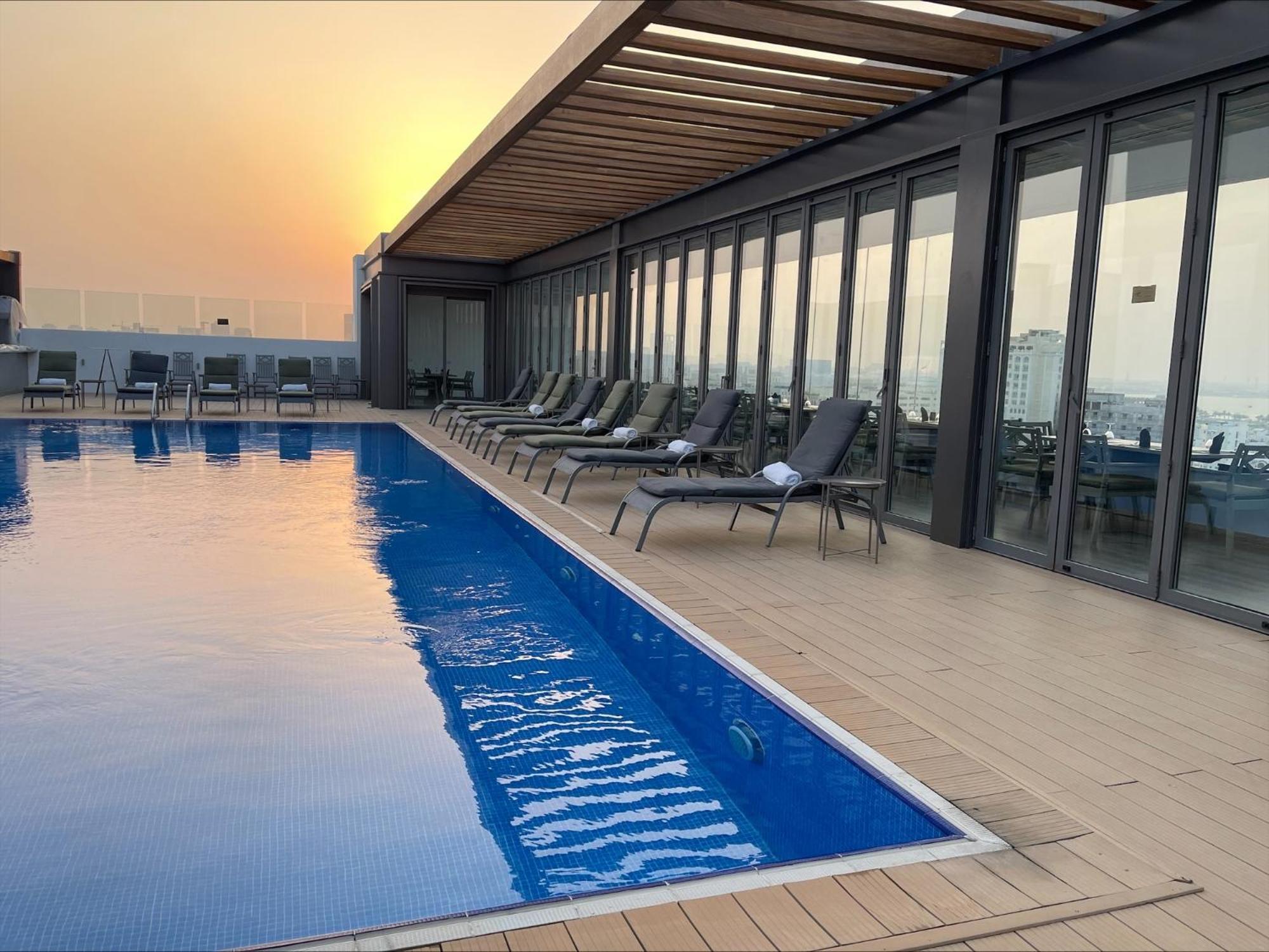 K108 Hotel Doha Buitenkant foto