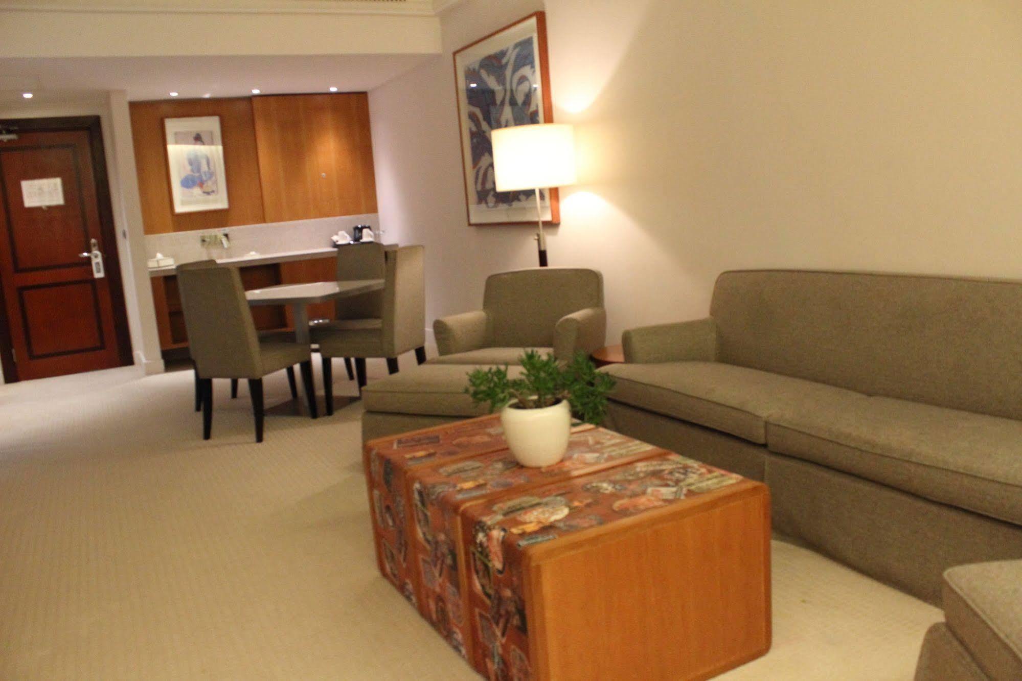 K108 Hotel Doha Buitenkant foto