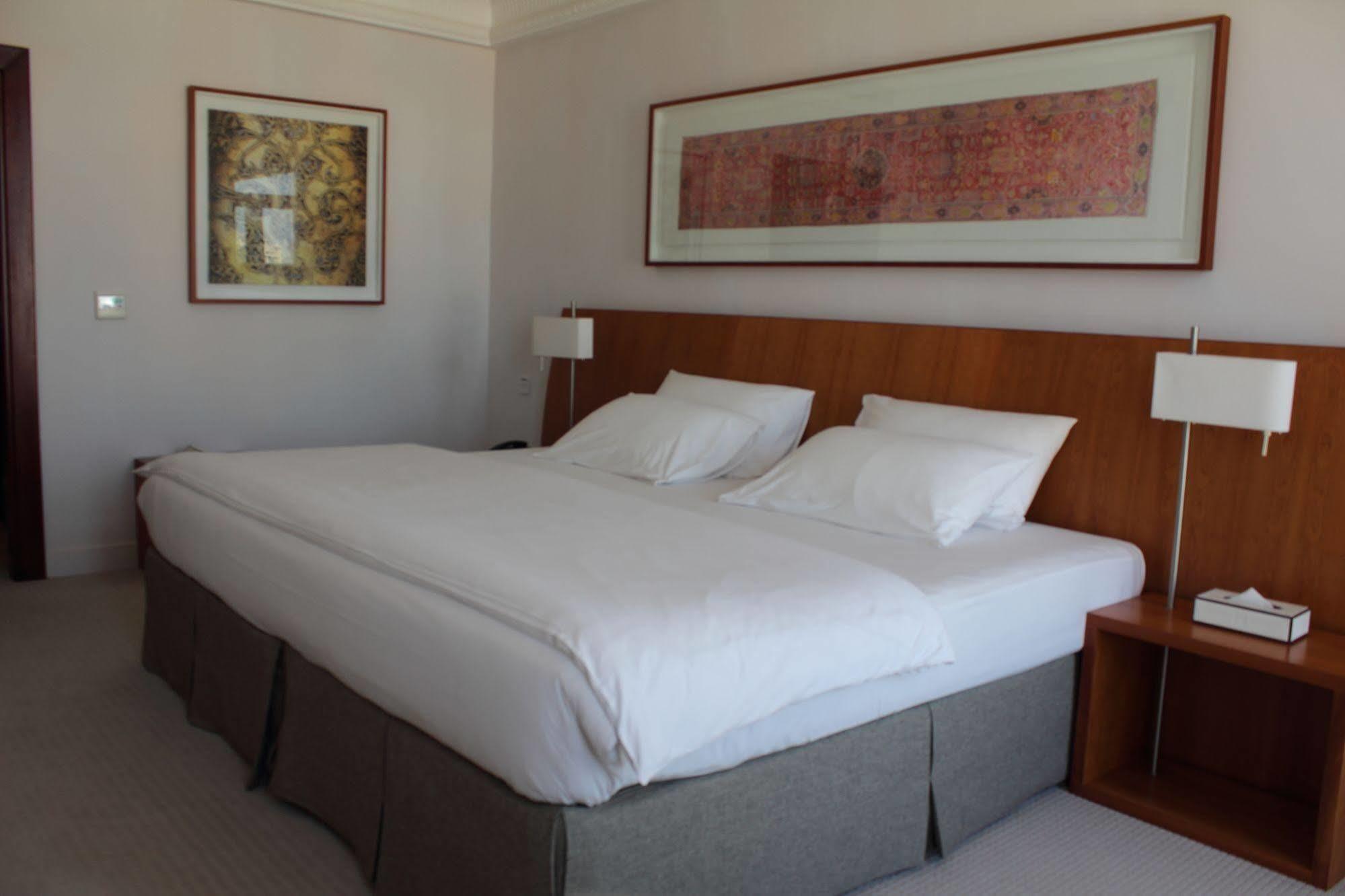 K108 Hotel Doha Buitenkant foto